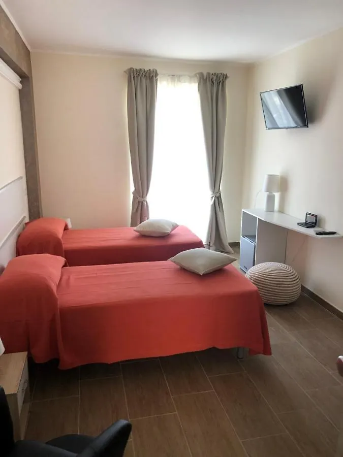 Donnarosahome Oliveri